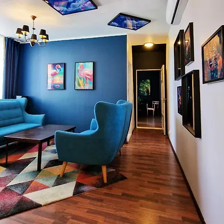 Apartment Old Town Apartments For Families & Groups - Rueuetli 29