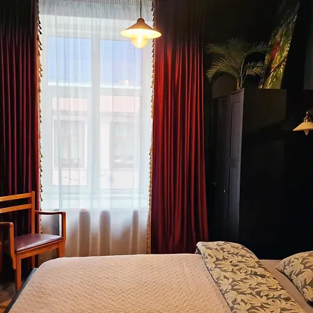 Old Town For Families & Groups - Rueuetli 29 Апартаменты *